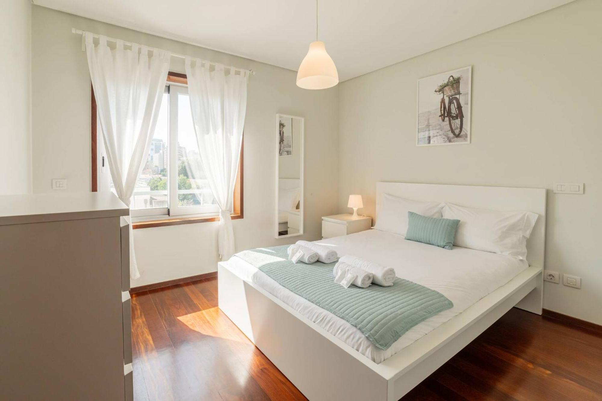 Modern Cedofeita By Hosty Appartement Porto Buitenkant foto