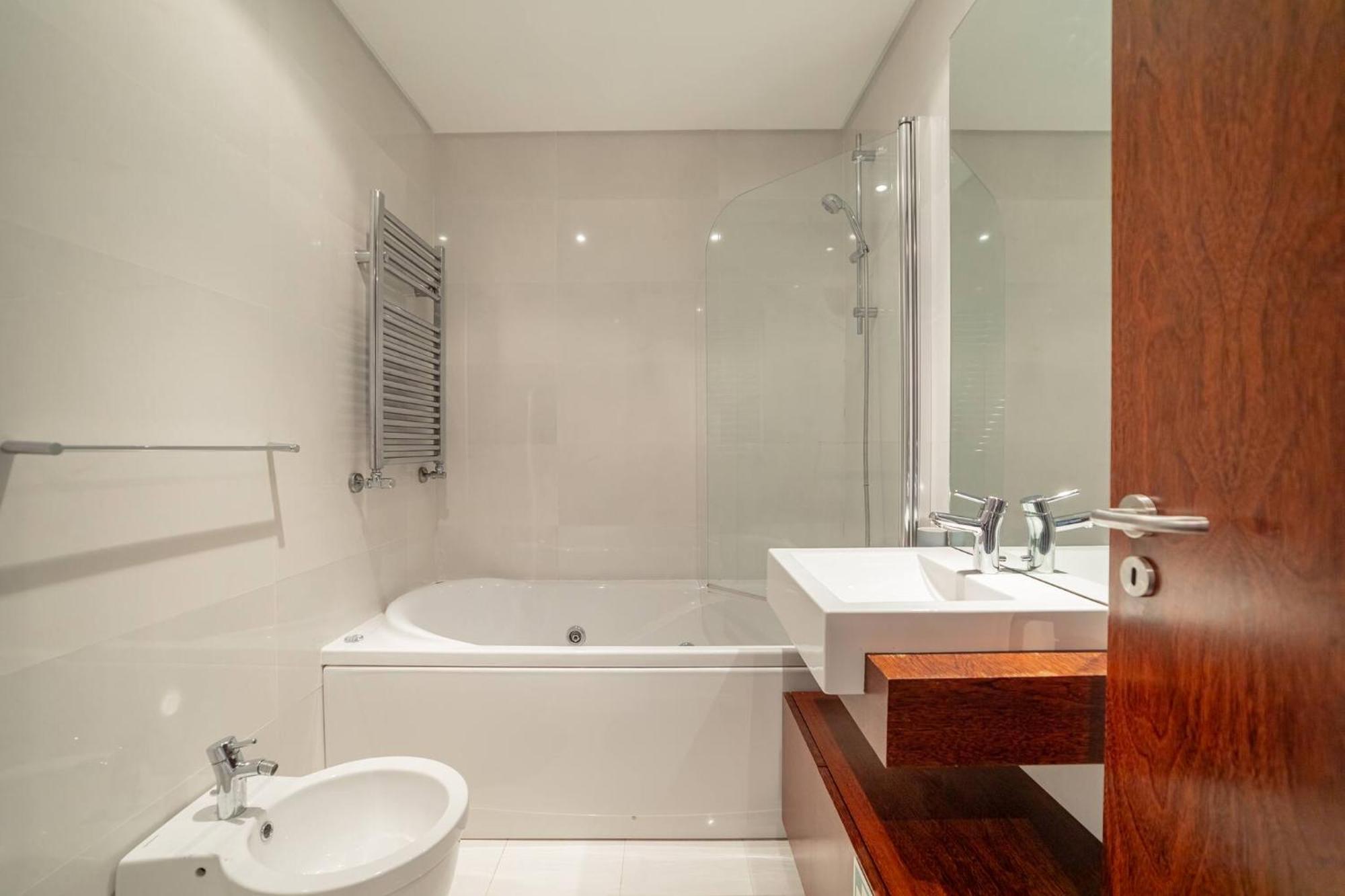 Modern Cedofeita By Hosty Appartement Porto Buitenkant foto