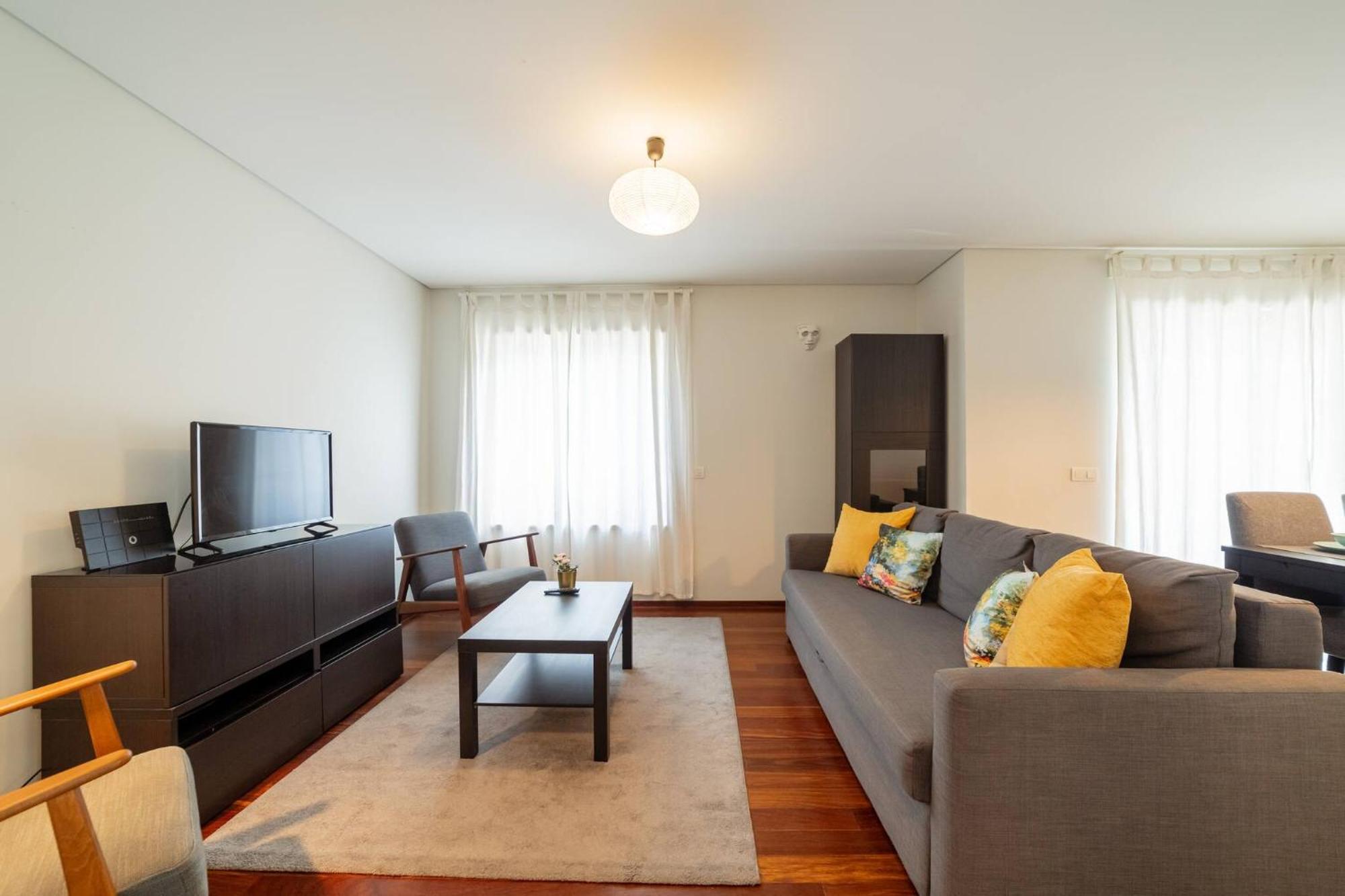Modern Cedofeita By Hosty Appartement Porto Buitenkant foto